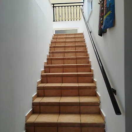 Riverside αpartments *