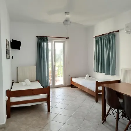 Riverside αpartments