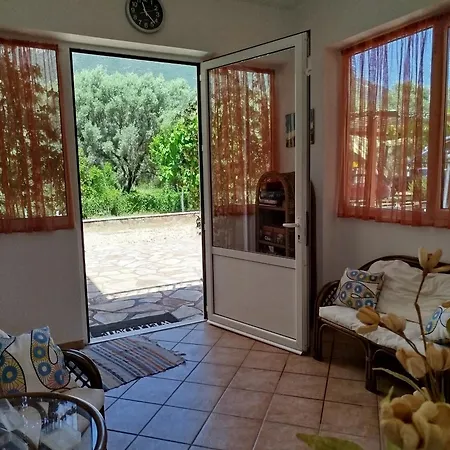 Apartman Riverside αpartments *