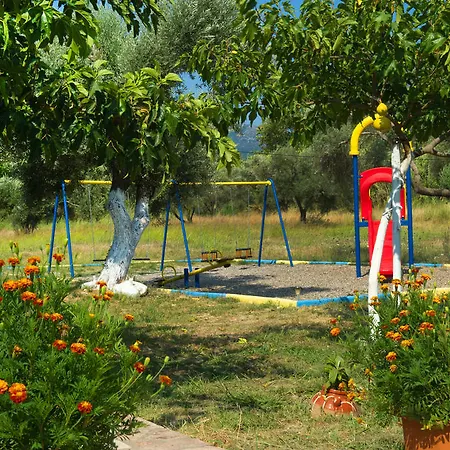 Riverside αpartments Vaszilikí