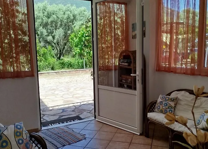 아파트 Riverside αpartments *