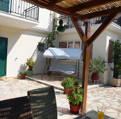 Riverside αpartments 바실리키